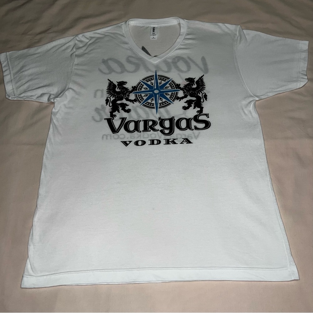 T-SHIRT-VARGAS VODKA